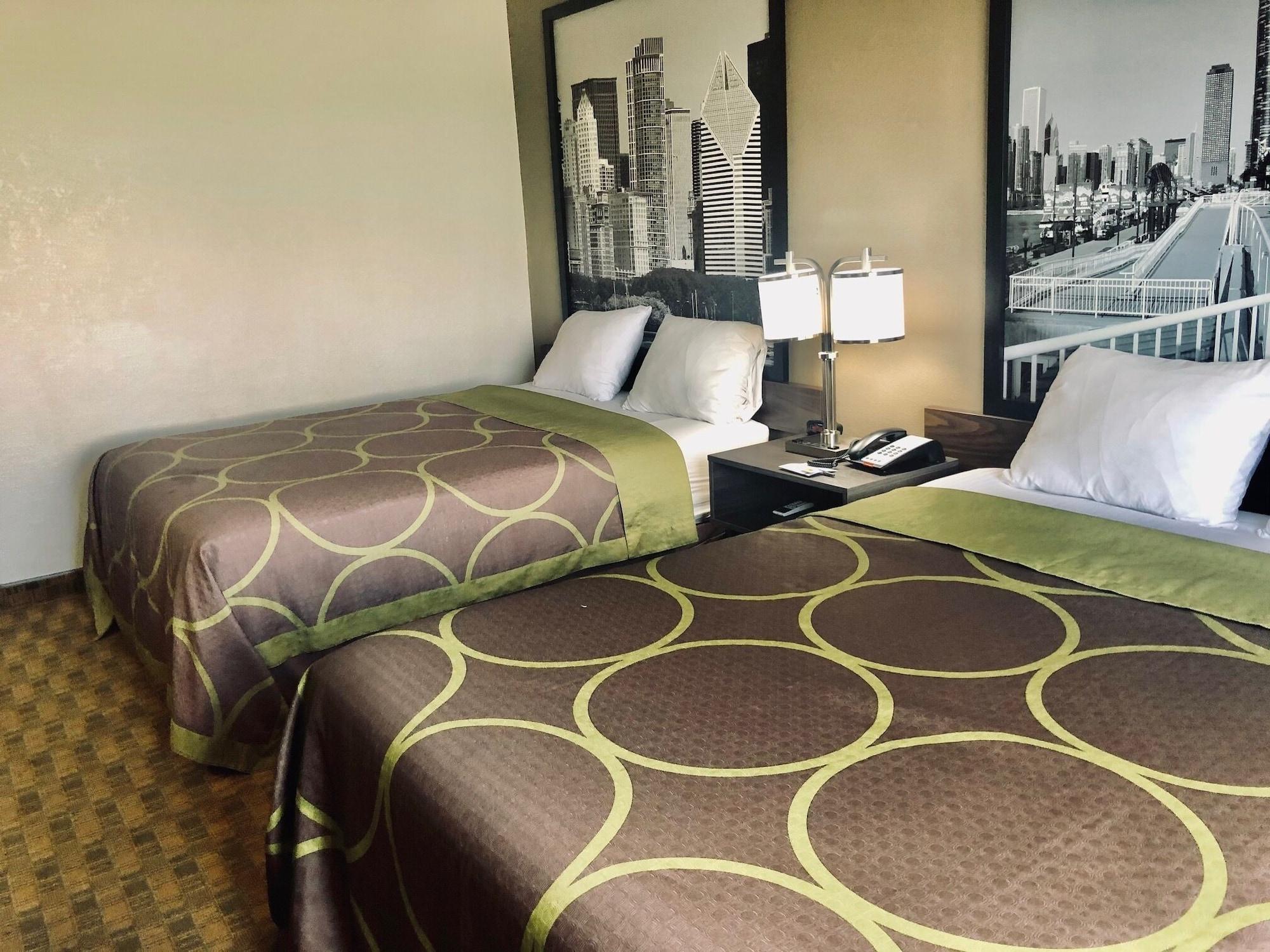 ซูเปอร์ 8 บาย วินด์แฮม เปรู สตาร์ฟ ร็อก สเตท พาร์ค Hotel Peru ภายนอก รูปภาพ